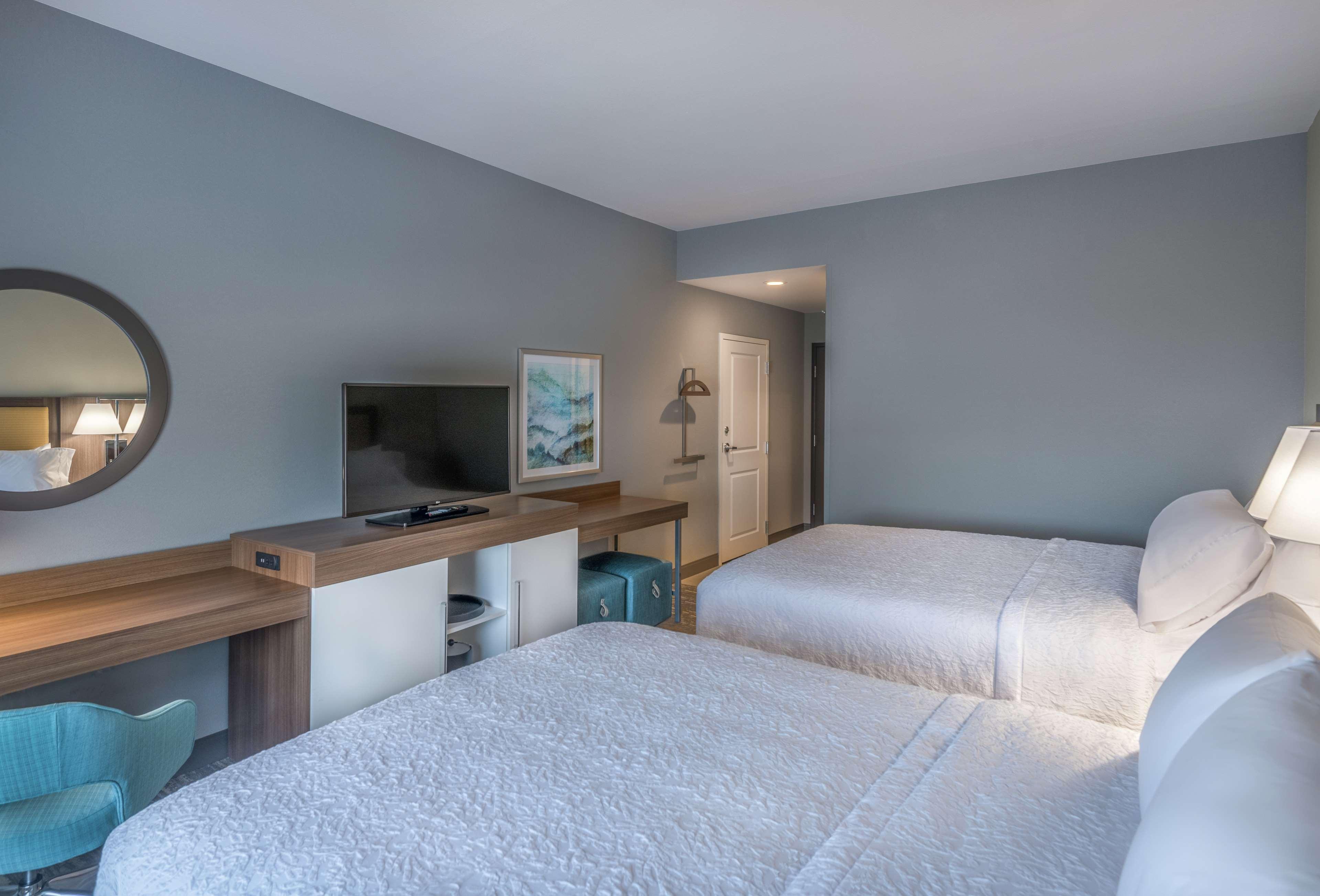 Hampton Inn & Suites Tallahassee Capitol-University Bagian luar foto