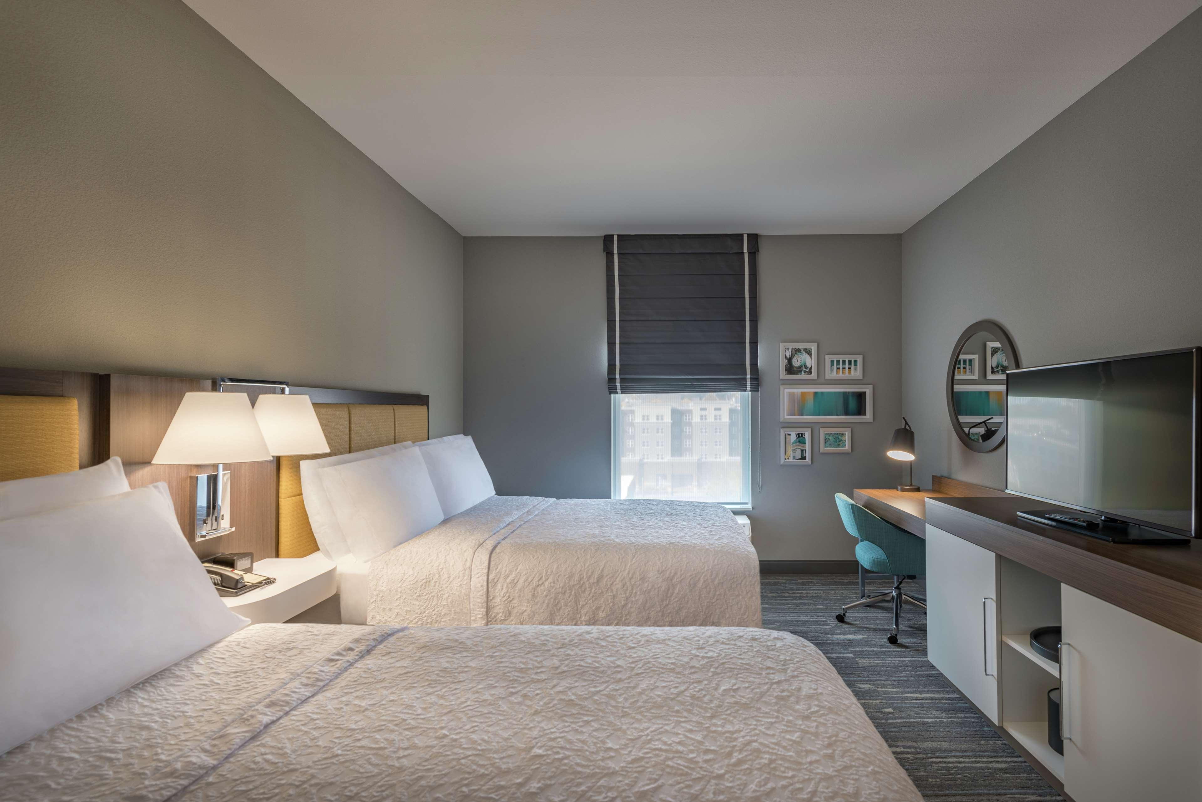 Hampton Inn & Suites Tallahassee Capitol-University Bagian luar foto