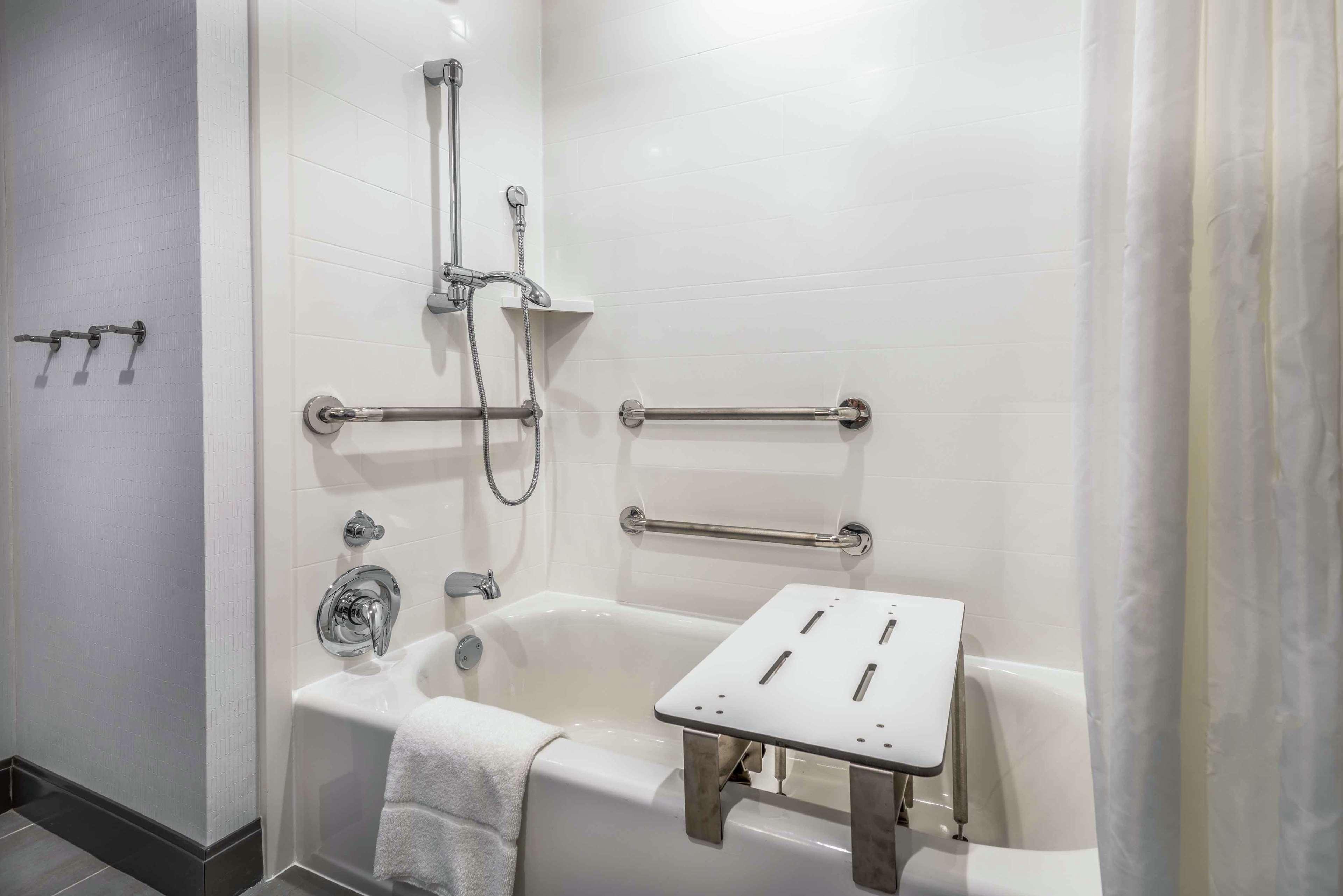 Hampton Inn & Suites Tallahassee Capitol-University Bagian luar foto