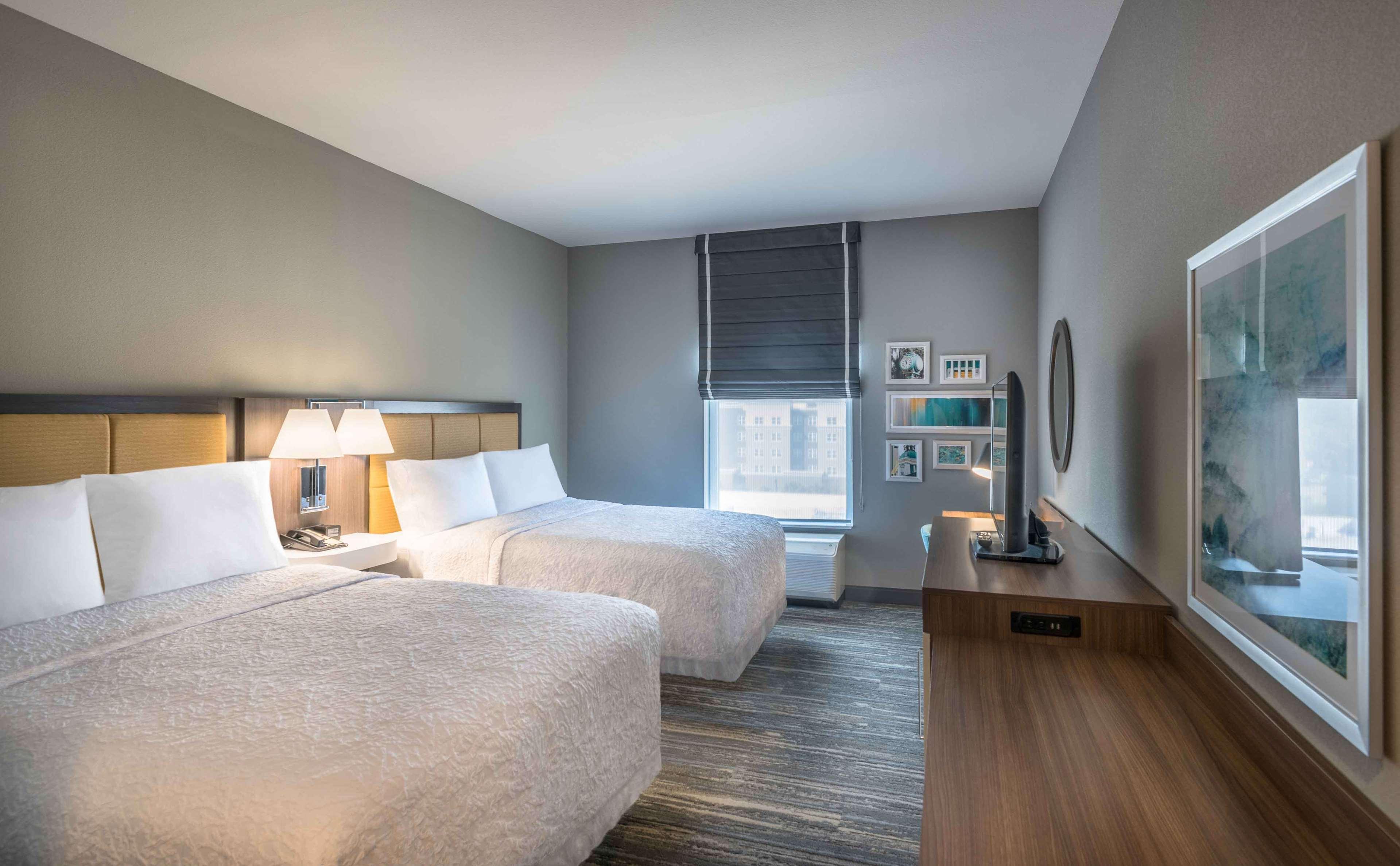 Hampton Inn & Suites Tallahassee Capitol-University Bagian luar foto