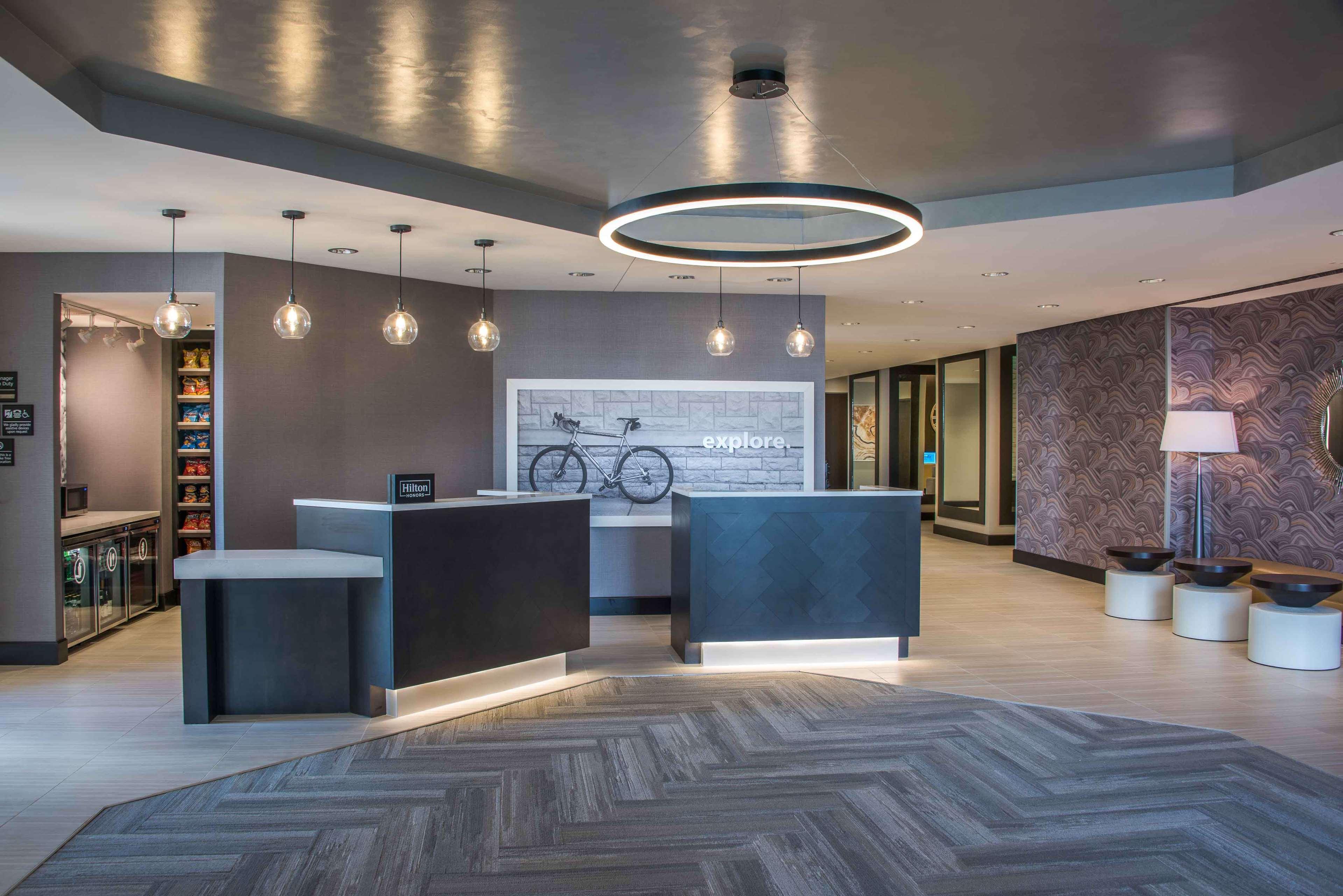 Hampton Inn & Suites Tallahassee Capitol-University Bagian luar foto